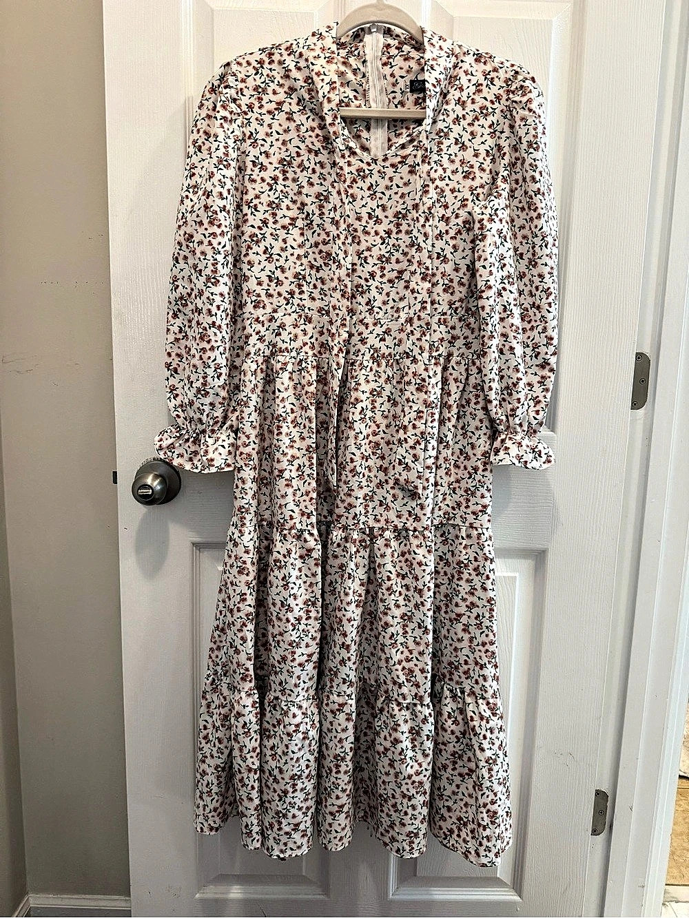 Gia Dalla Floral Midi Dress in White & Red Size XL